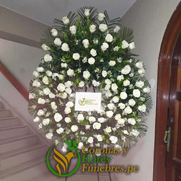 Corona funebre grande de rosas blancas F38